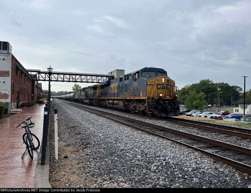 CSX 733